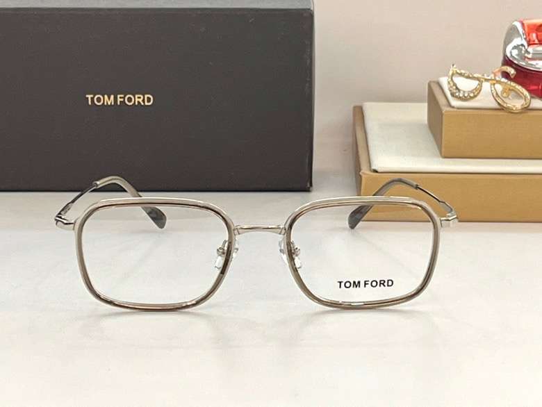 Picture of Tom Ford Optical Glasses _SKUfw51978070fw